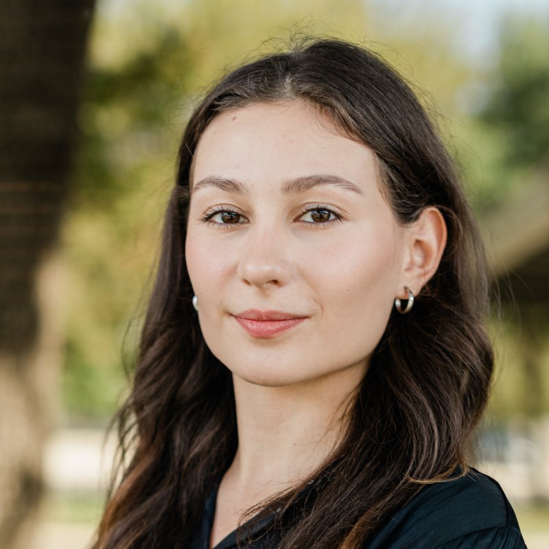 Ana Sofia Mohamed, Legal Assistant
