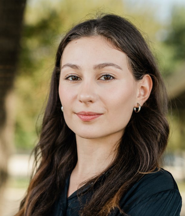 Ana Sofia Mohamed, Legal Assistant